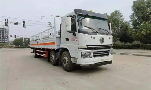 8.6米陜汽氣瓶運(yùn)輸車(chē) 
